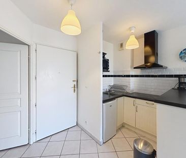 Location Appartement 2 pièces Meublé 41m² LE BOUSCAT 33110 - Photo 6