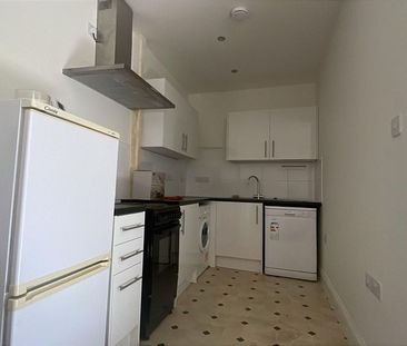 1 bedroom property to rent - Photo 4
