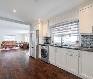 For Lease - 18166 Leslie Street, East Gwillimbury, Ontario - Photo 3