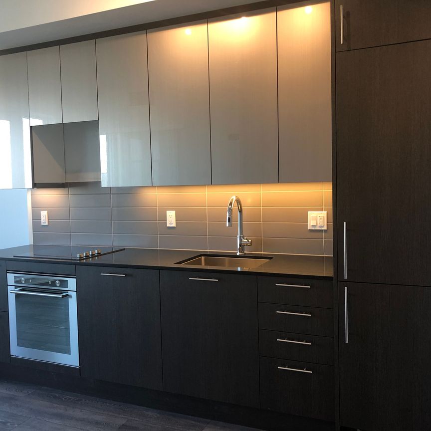 For Lease - 403 Church Street Unit# 3910, Toronto, Ontario - Photo 1