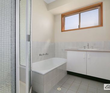 Charming 2-Bedroom Unit in Central Wodonga - Photo 4