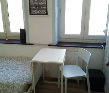 Location Appartement 1 pièce 13m² LILLE 59000 - Photo 4