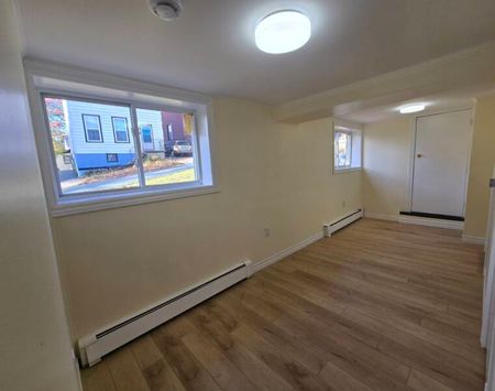 2 bedroom apartment, all inclusive available now - Photo 4