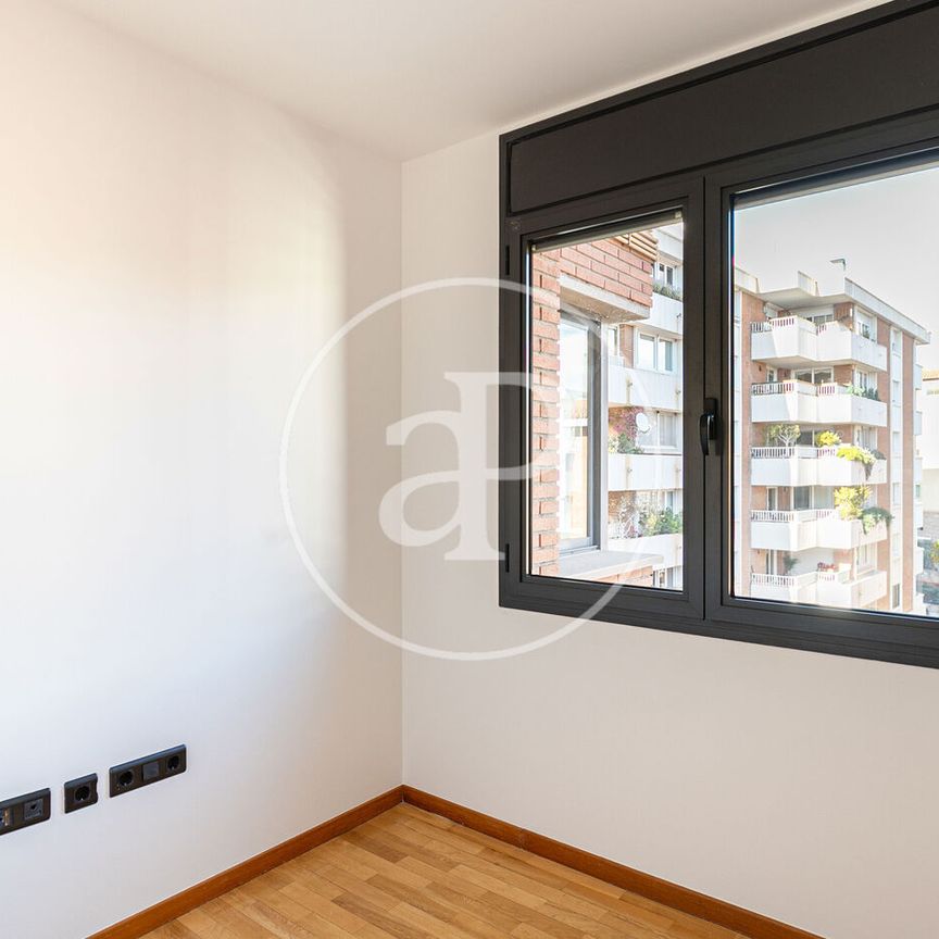 Flat for rent on Dr. Roux, Les Tres Torres - Photo 1