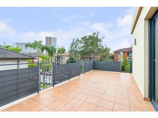 Stylish Living in Prime Hurstville Location - Photo 1