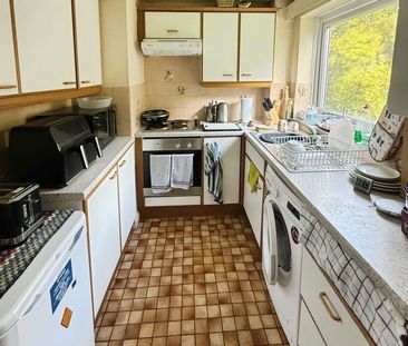 2 bedroom maisonette to rent Highcliffe, Christchurch, BH23 - Photo 3