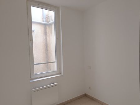 Location Appartement 3 pièces 43m² NARBONNE 11100 - Photo 2