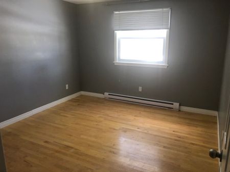 103 Heritage Avenue - Photo 4