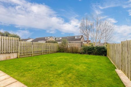 3 bedroom detached house to rent - Photo 4