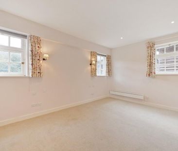 2 bedroom detached house to rent - Photo 3