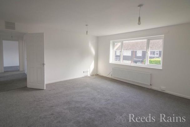 3 bedroom apartment to rent - Photo 1