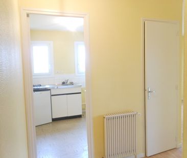 Location Appartement 2 pièces 40m² - Photo 4