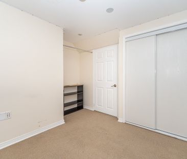 For Lease - 62 Ventana Way, Vaughan, Ontario - Photo 2