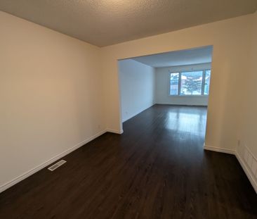 For Lease - 435 Colborne Street, Bradford West Gwillimbury, Ontario - Photo 3