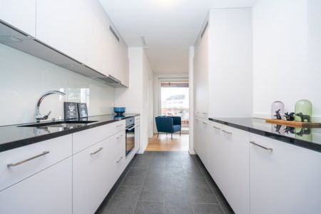 Modernes Wohnen in einem gemischten Stadt- und Naturgebiet - Photo 3