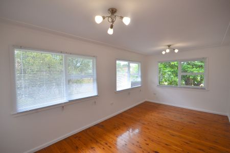 21 Osborne Avenue - Photo 2