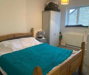 Thorney Leys, Witney, OX28 - Photo 4