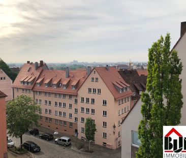 *Besonders - Blick über die Dächer von Nürnberg - Maisonette - Einb... - Photo 1