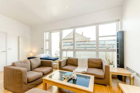 2 bedroom maisonette to rent - Photo 3