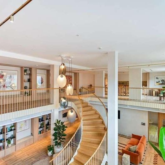 Marble House, Hayes And Harlington, UB3 - Photo 1