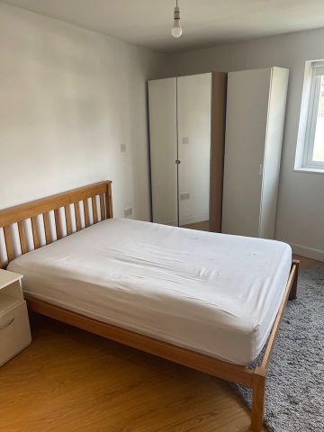 Studio Flat, Norbury, SW16 - Photo 3