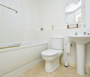 2 bedroom apartment to rent - Photo 6