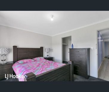 Spacious Home in Convenient Location - Photo 6