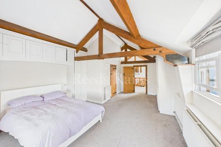 3 bedroom detached house to rent - Photo 3