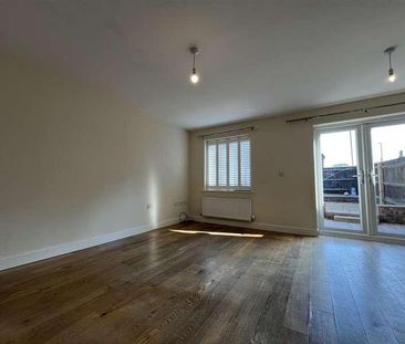 Bernard Gadsby Close, Ashbourne, DE6 - Photo 2