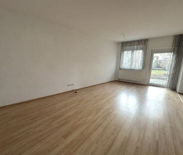 Gemütliche Wohnung mit Terrasse Nähe Feldbach …! - Photo 2
