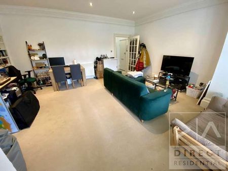 Downs Avenue, Epsom, KT18 - Photo 5