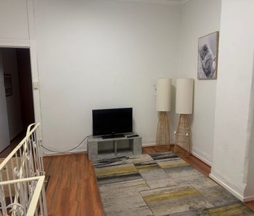 House for rent - Photo 2