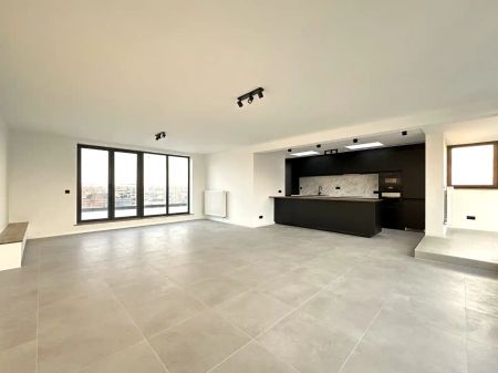 Gerenoveerde penthouse te Sint-Kruis - Photo 3