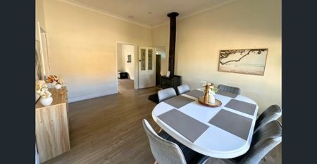 2 Bedroom Home in Stony Creek - Photo 5