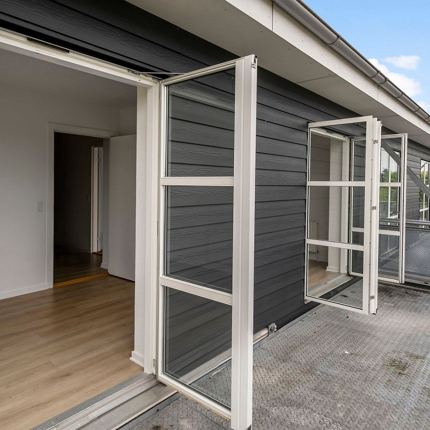 Skønne lejeboliger tæt på natur, gratis parkering og familievenlige - Foto 1