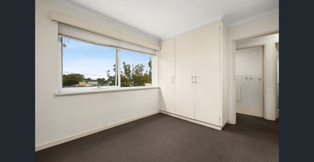 Comfortable Living in a Prime Location - Photo 1