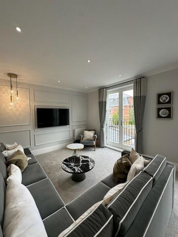 4 bedroom semi-detached house to rent - Photo 2