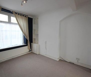 2 bedroom house to rent - Photo 3