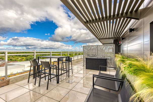 For Lease - 2501 Saw Whet Boulevard Unit# 136, Oakville, Ontario - Photo 1