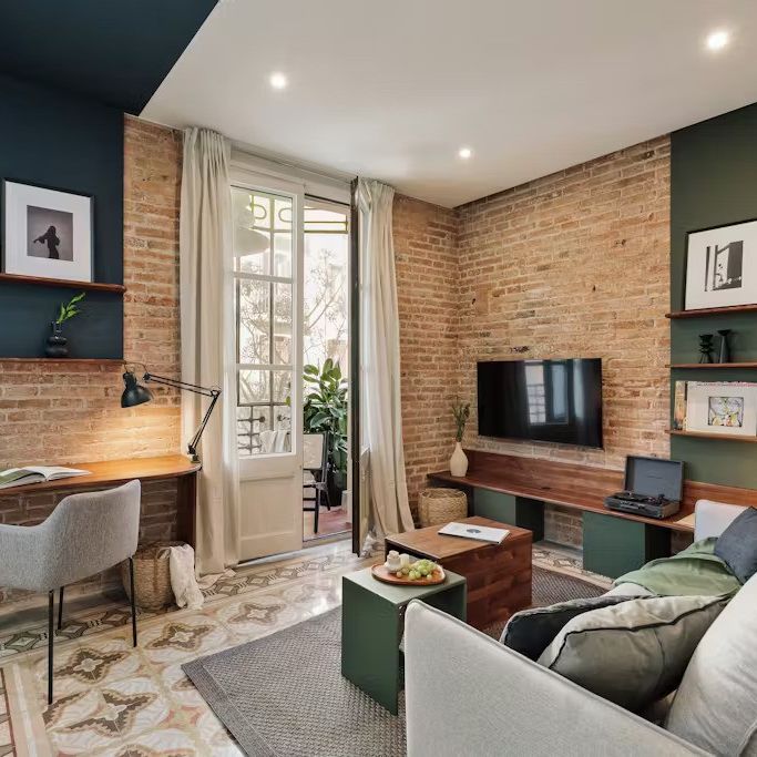 Rambla de Prat, Barcelona, Catalonia 08012 - Photo 1