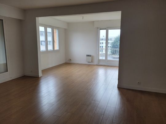 Location Appartement 4 pièces 113m² VALENCIENNES 59300 - Photo 1