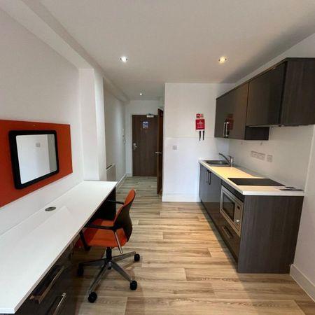 Flat 7,, Andromeda House, Southampton Street - Photo 4