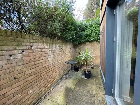 Churchwood Gardens, Forest Hill, London, SE23 - Photo 5