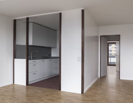 MIETEN OHNE KAUTION - Neu sanierte und zentral gelegene Wohnung - Photo 3