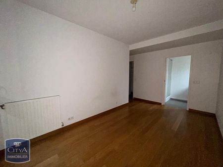 Location Appartement 4 pièces 104m² ANGERS 49000 - Photo 3