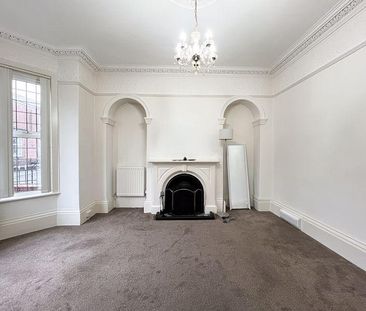 4 bedroom property to rent - Photo 2