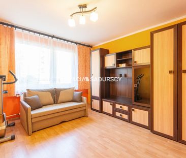 2-pokojowe mieszkanie z dużą loggią | os. Wysokie - Photo 5