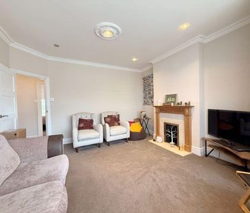 2 bedroom maisonette to rent - Photo 1