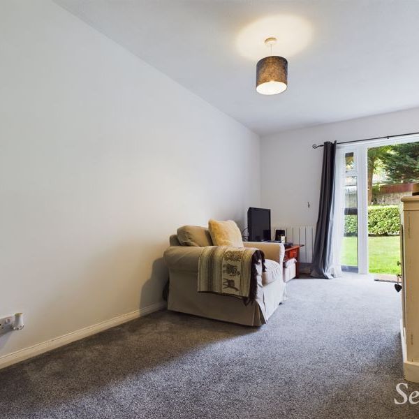 1 bed flat to rent in Buckland Road, Maidstone, ME16 - Photo 1