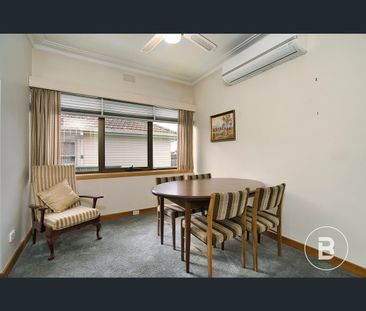 30 Margaret Street, Wendouree, Vic 3355 - Photo 5